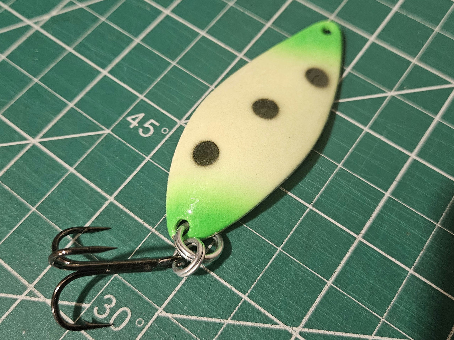 SuperGlow Salmon Casting Spoon