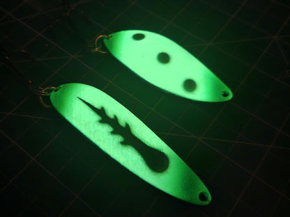 SuperGlow Salmon Casting Spoon