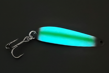 BlackTip glowing spoon - 2% zoom