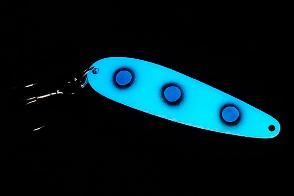 Blue Eyes spoon - duplicated 2nd image